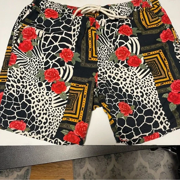 Forever 21 mens shorts - Picture 5 of 6